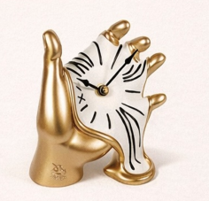 Золотой час: Periculum in mora