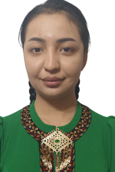 Айнура Ушакова