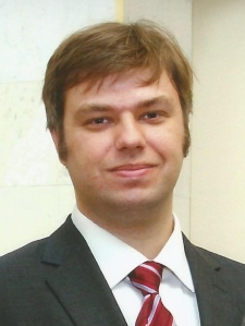 Сергей Валерьевич Стариков