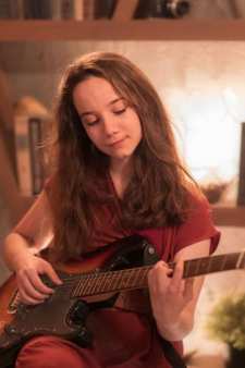 Алиса Дмитриевна Тониян