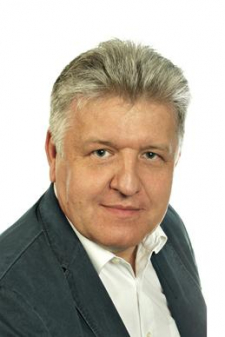 Олег Анатольевич Новиков
