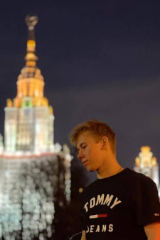 Владислав Валерьевич ф пятьсот одиннадцать Юдин